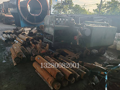 礦倉、通風孔、水電系統(tǒng)的壓力管道、電···
